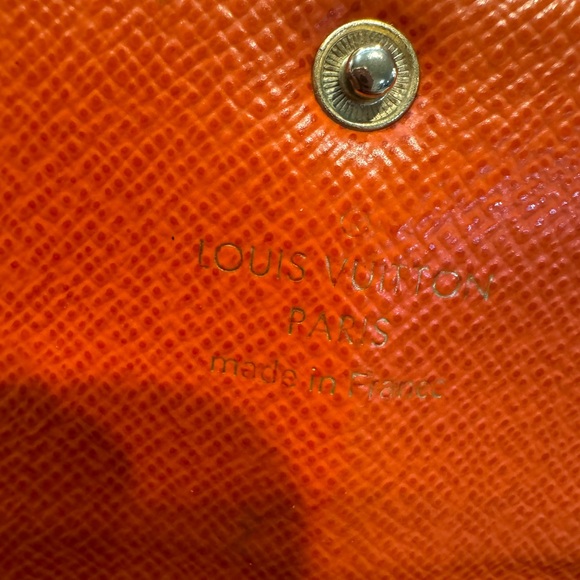 Authentic Louis Vuitton Emelie wallet - Picture 10 of 14